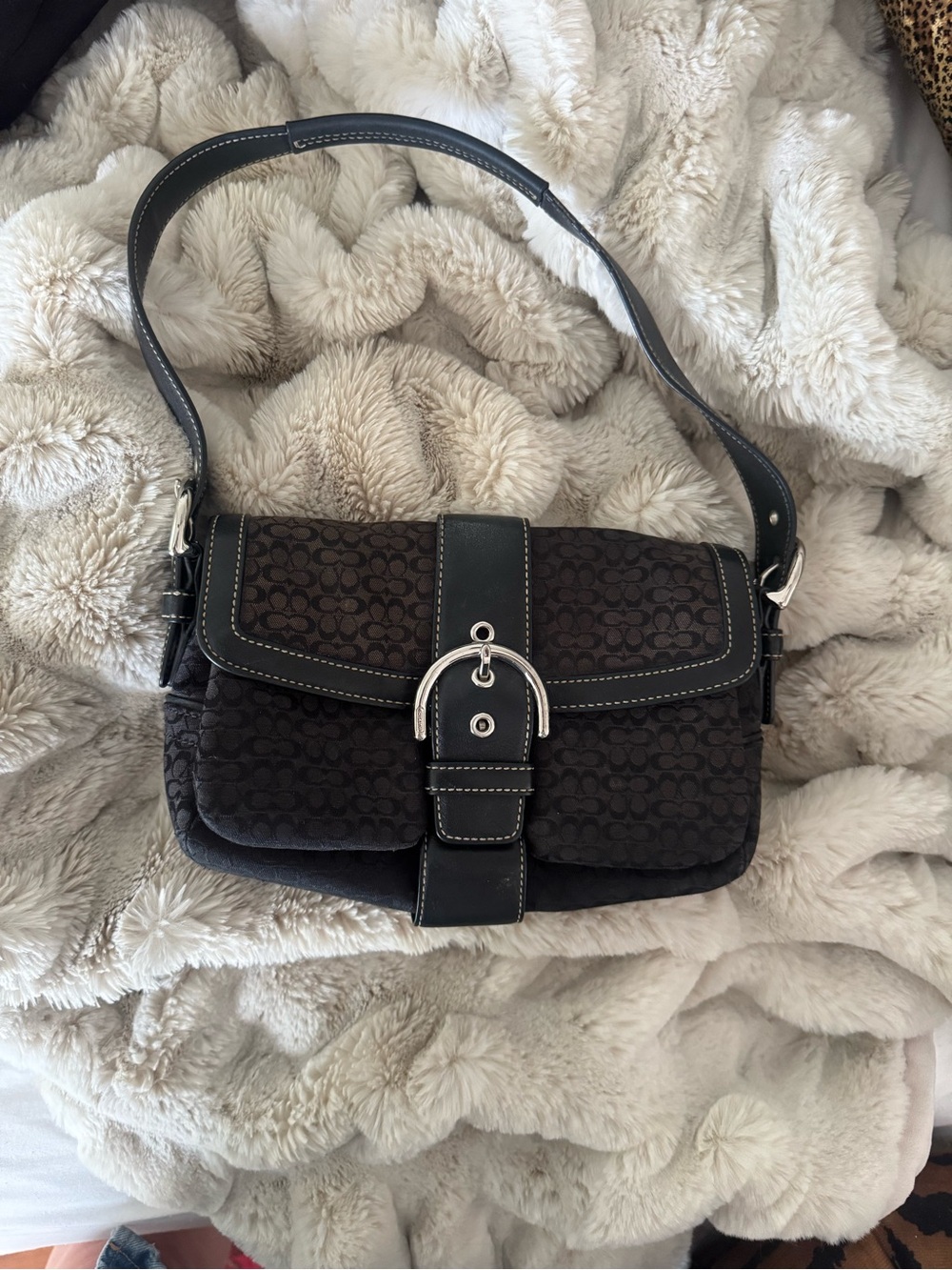 Vintage coach soho Shoulder Bag with Silver Buckle